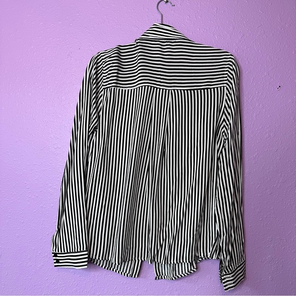 New Shirt! - Picture 4 of 4